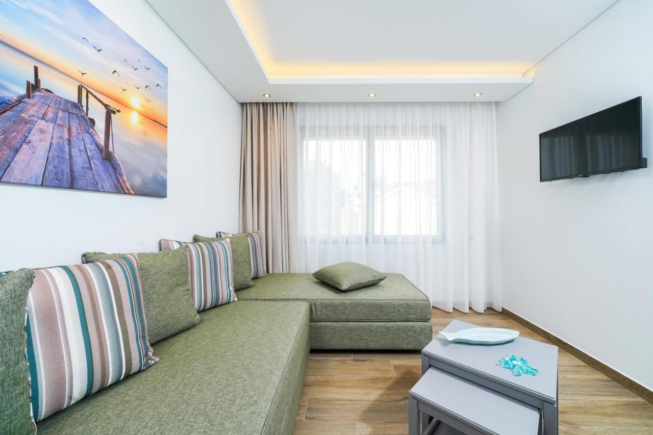 Maria Elena Suites Limenas  Bagian luar foto